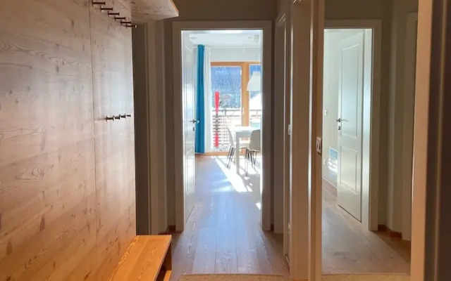 Exclusive Apartment With Scenic View
