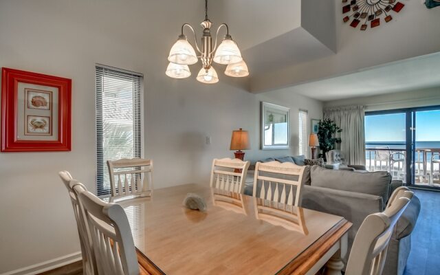 Anchorage I C14 by RedAwning