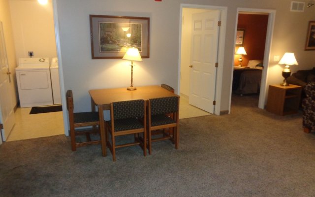 Riverview Suites Apartments