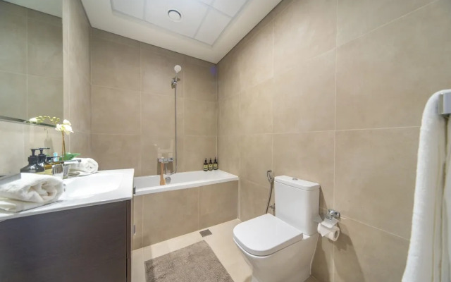 Bnbme 2B Marinaarcade 806