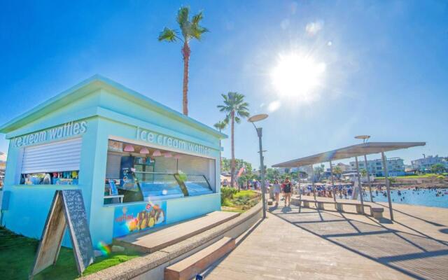 Marlita Beach Hotel Apartments