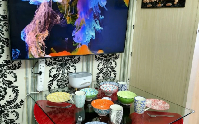 High-Tech Studio at Grass Residences -2 persons only, Quezon City