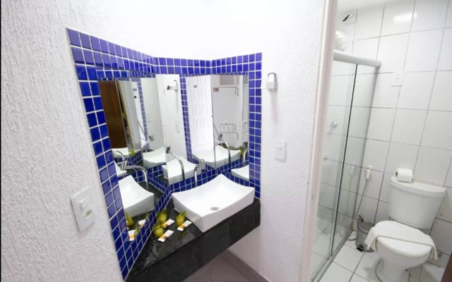 Crôa Mares Hotel