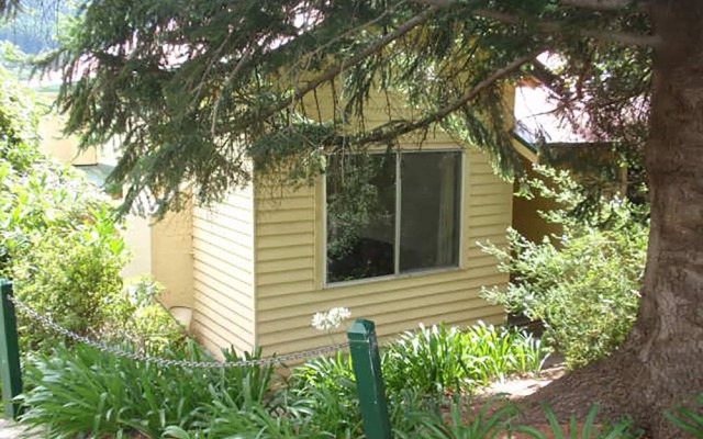 Warburton Lodge