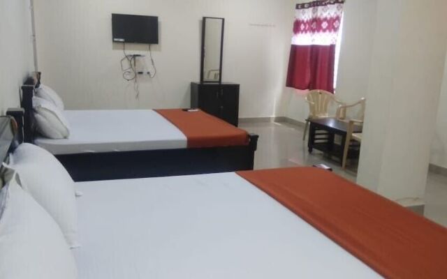 iROOMZ Hotel Sri Kanya Residency