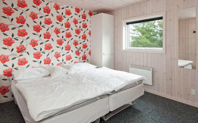 6 Person Holiday Home in Romo-by Traum
