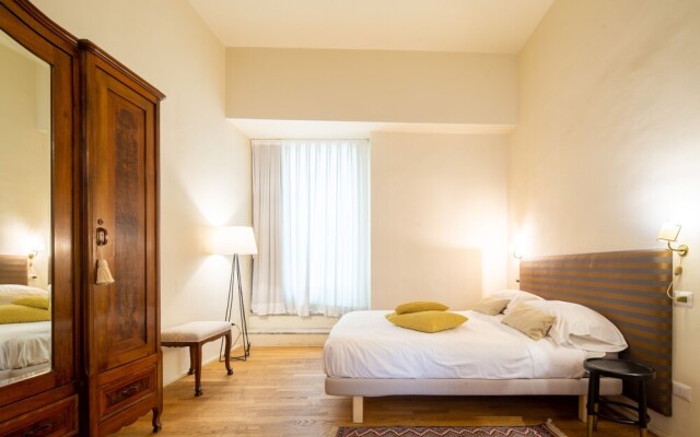 Uffizi Prestige by Mmega