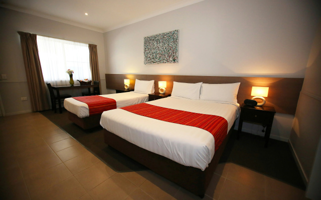 Roma Inland Motor Inn – Guest Rooms – Roma
