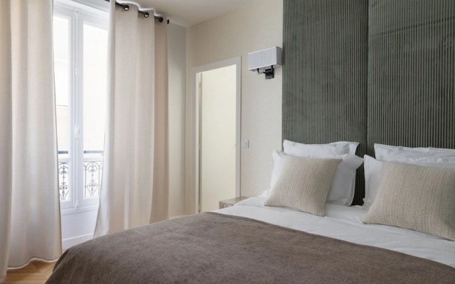 Montaigne Luxury 2 Bedroom