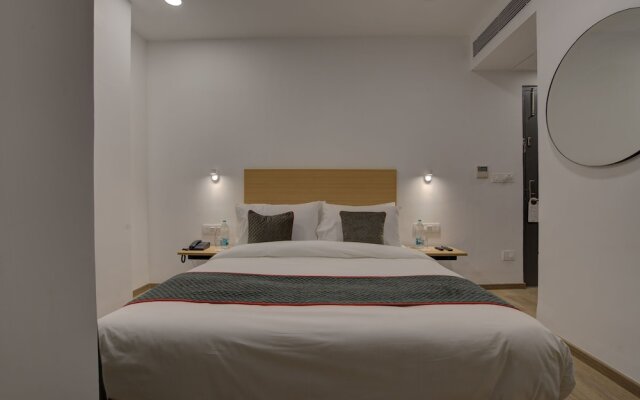 OYO Townhouse 114 Eureka Grand