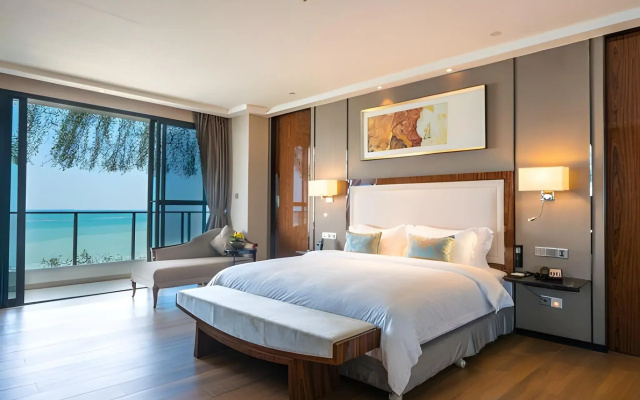 Forest City Marina Hotel