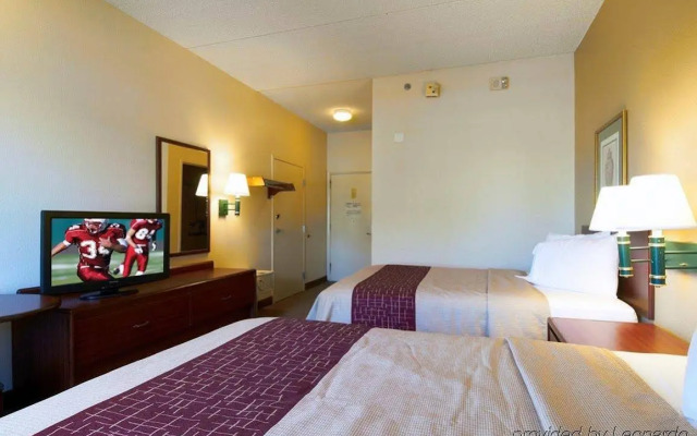 Red Roof Inn Boardman