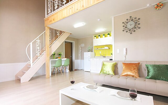 Suncheonman Baytravel Pension