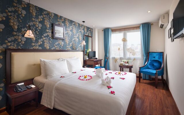 Silk Flower Hotel & Spa