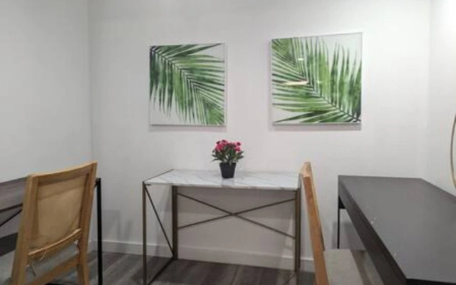 Pool Parking 2 Bedroom Retreat Sleeps 5