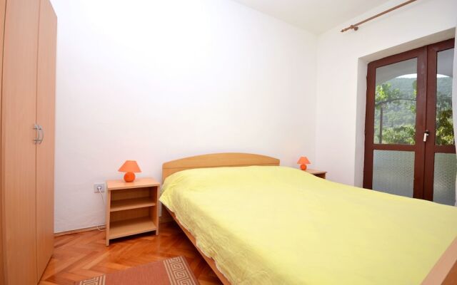 Apartments Zdravko