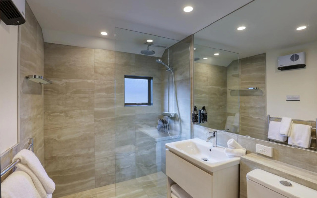 Garden Court Suites And Apartments