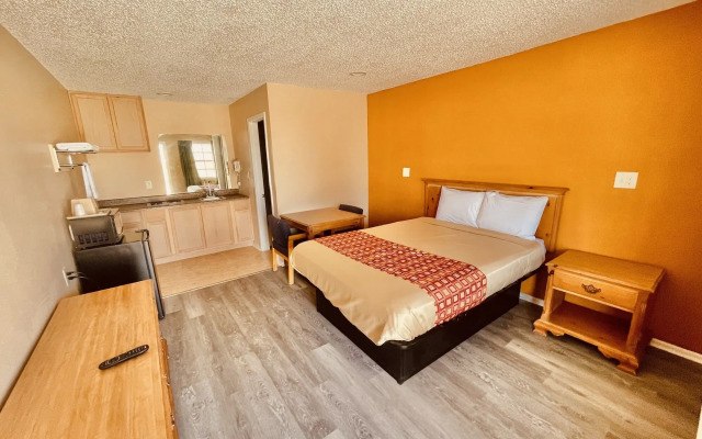 Regency Inn Hondo