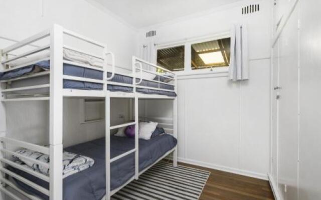 Whitecaps, 26 East Street