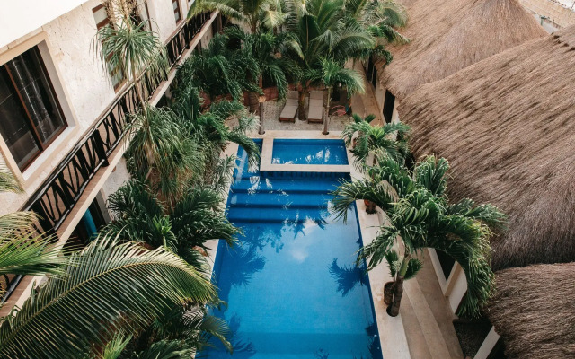 Hotel Lechuga de Mar Tulum with Pool and Beach Club Access