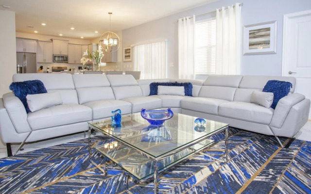 Champions Gate 1600 A