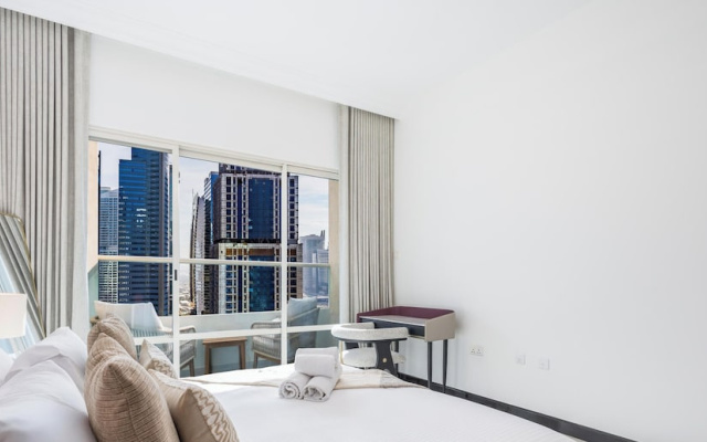 LUX The 02 Residences JLT Suite