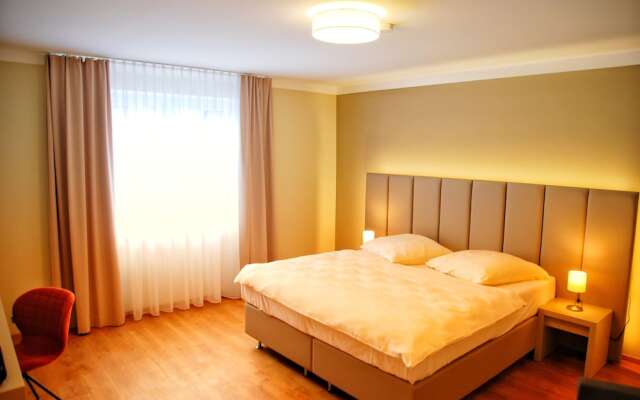 Walldorf Suites Boutique Hotel