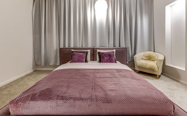 Голден Апартментс