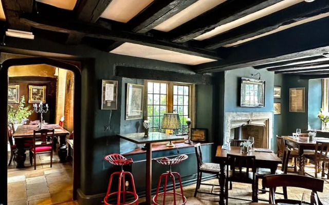 The Crown at Shipton