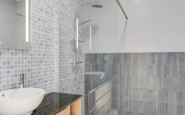 Casa Mozart II 15B in Estreito da Calheta