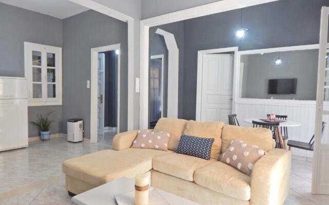 Cozy 2 Bedrooms Apartment on the Hill w/Netflix