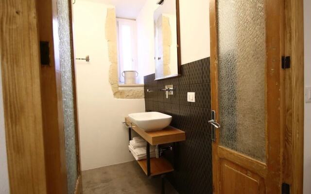 Ntia Rooms
