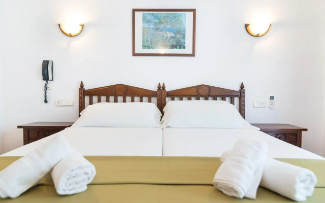Hotel Ses Puntetes