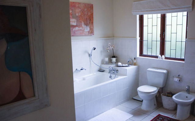 Riversong Guest House