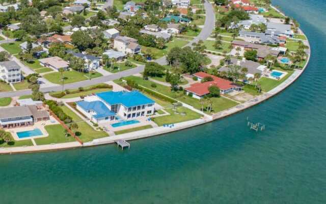 Davis Shores