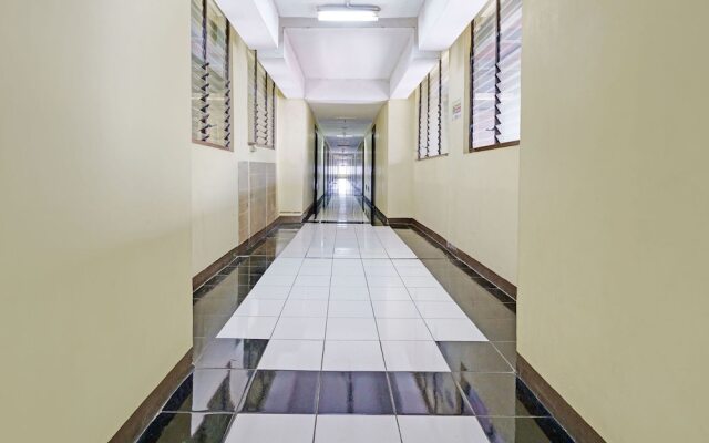 OYO Life 92993 Apartement Gateway Cicadas By Mgm Property