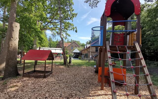 Schlösschen Sundische Wiese