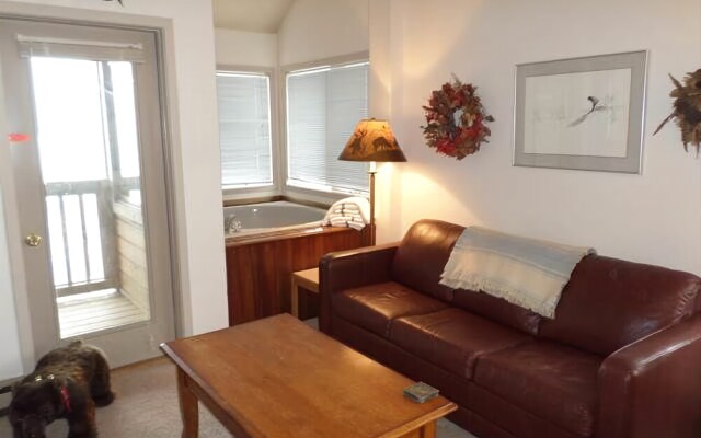 Summit at Granby Resort by RMG