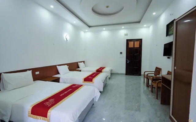 Hoa Sim Hotel LS - by BAY LUXURY