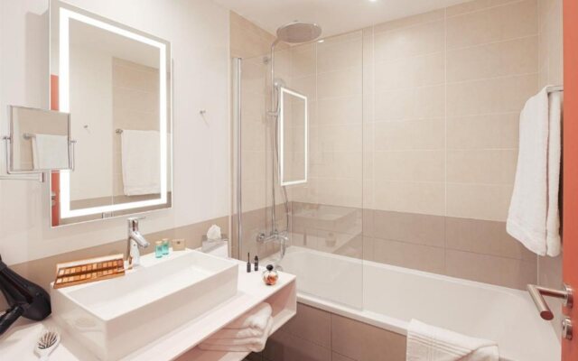 Novotel Annemasse Centre - Porte de Genève