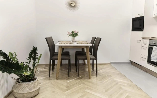 AAA All About Apartments