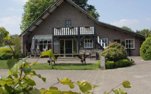 Holiday home de Heerevelden