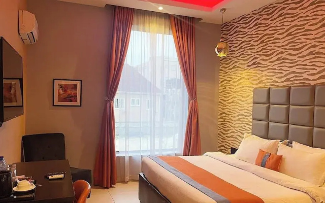 Divemer Hotel