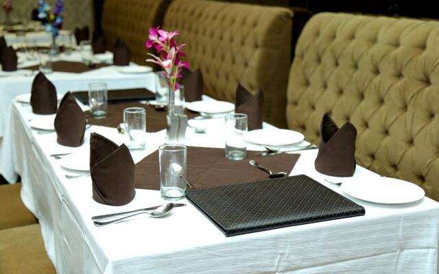 Hotel The Royal Bharti