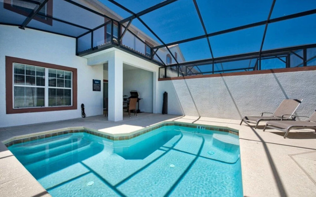 Pleasant Townhouse at Storey Lake