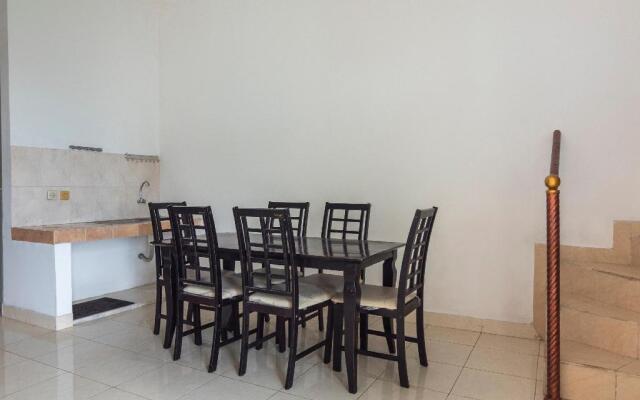 OYO 2997 Grand Suites Palace 2
