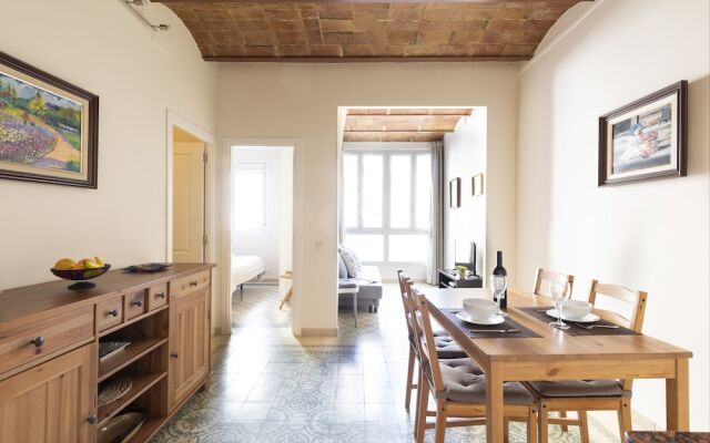 AB Sagrada Família Bofill Apartment