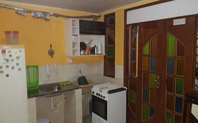 FLAT PRAIA DE ITAPUã - KITNET