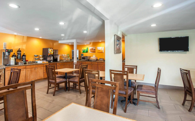 Quality Inn SeaTac Airport-Seattle