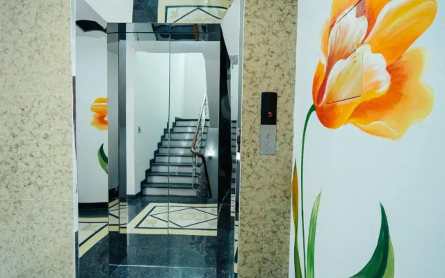 Starway Hotel